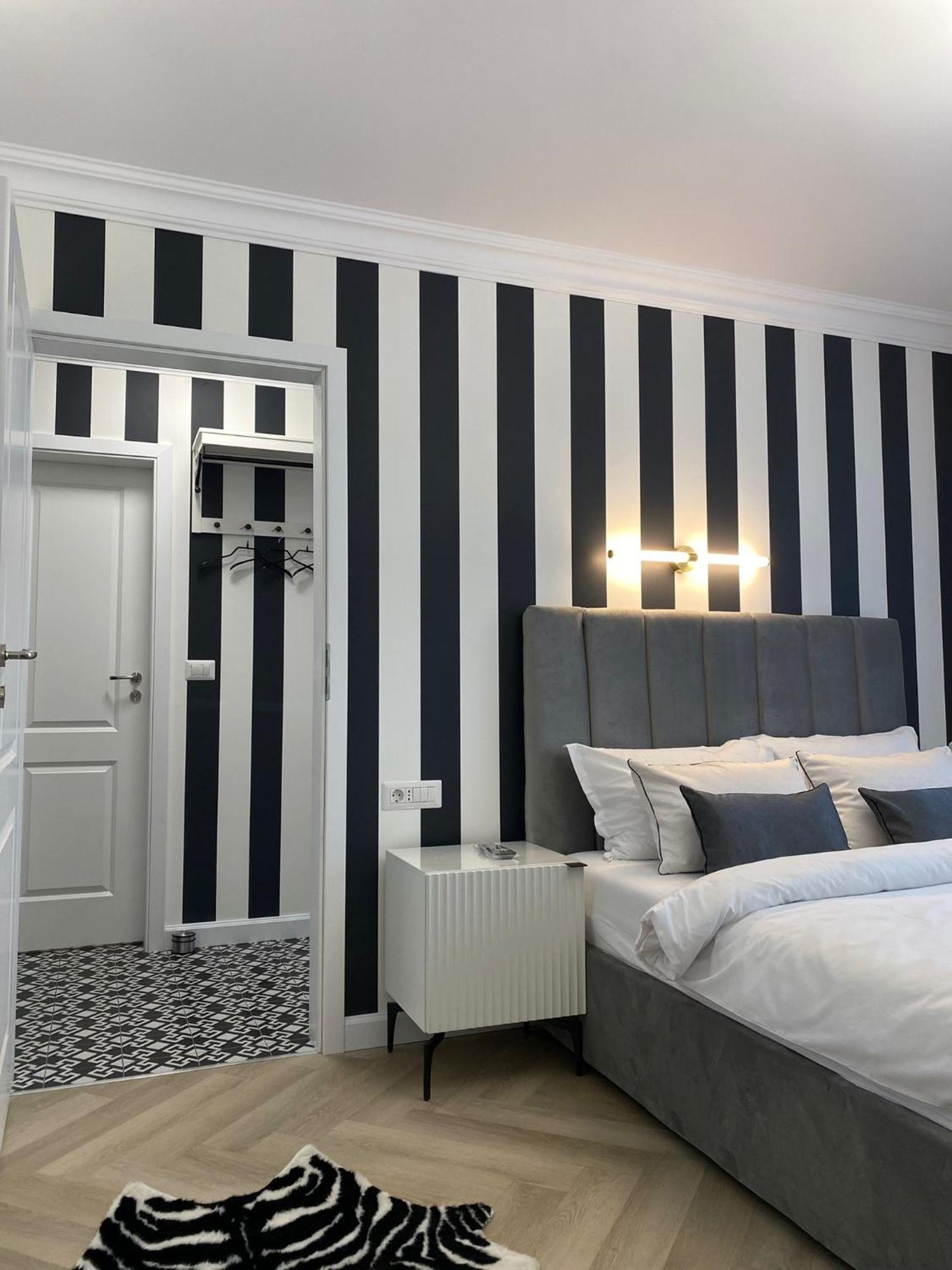 Studio Luxury Black & White Alba Iulia Luaran gambar