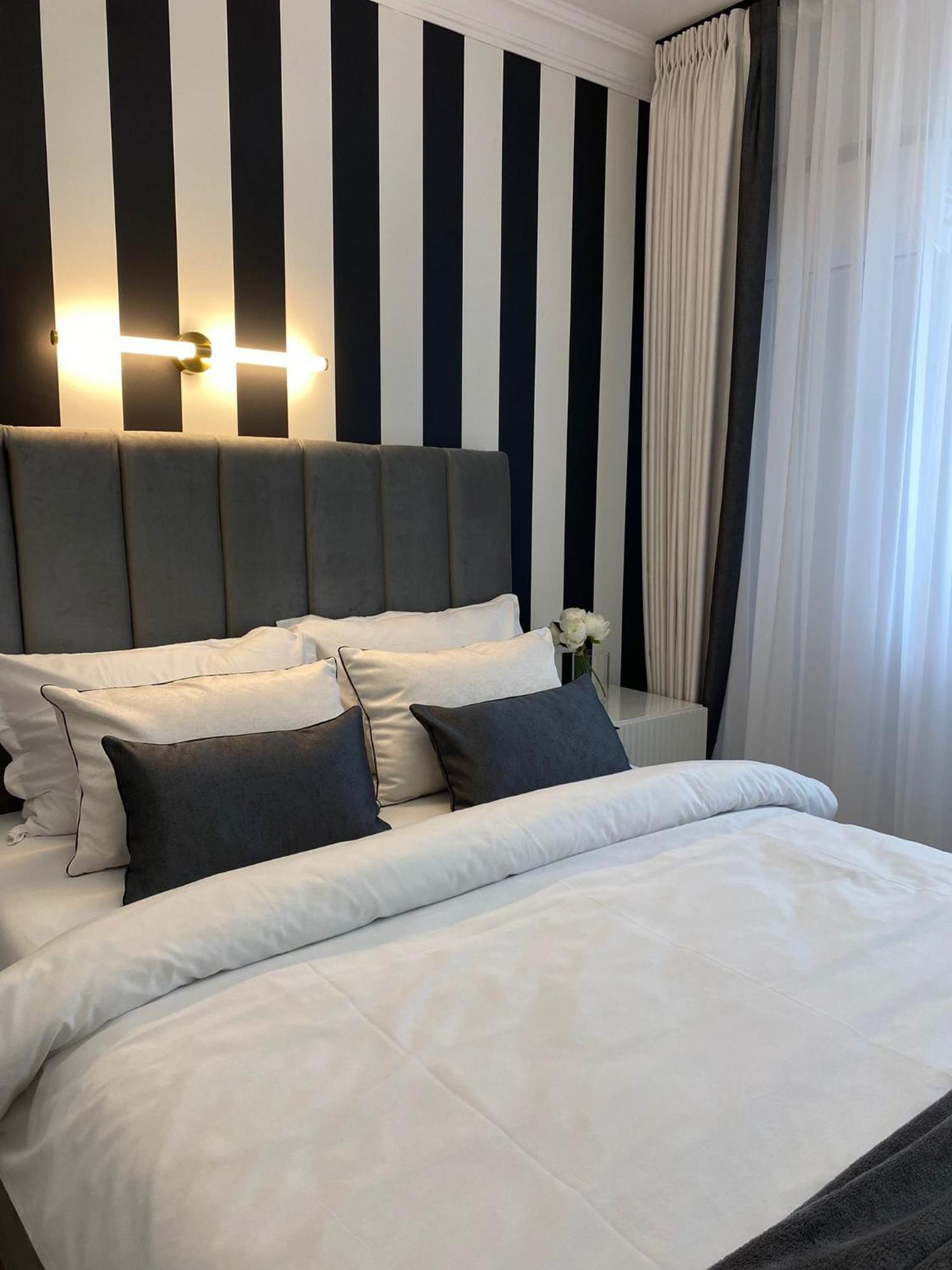 Studio Luxury Black & White Alba Iulia Luaran gambar