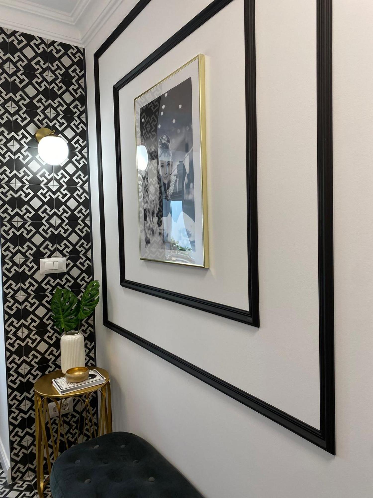 Studio Luxury Black & White Alba Iulia Luaran gambar